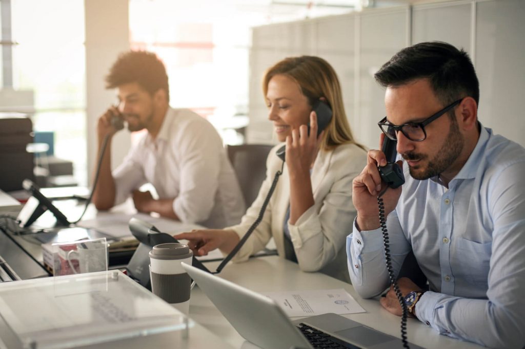 call center מוקד 24/7